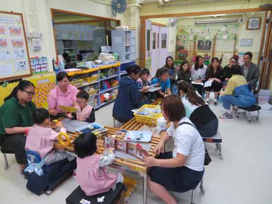  Rehabilitation practitioners observed the setting and arrangement of the classroom activity.