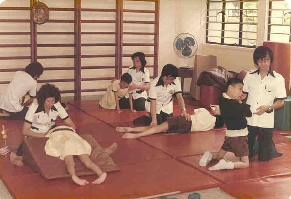 協會於1963年創辦,最初以身患痙攣的兒童為服務對象。 協會於1963年創辦,最初以身患痙攣的兒童為服務對象。