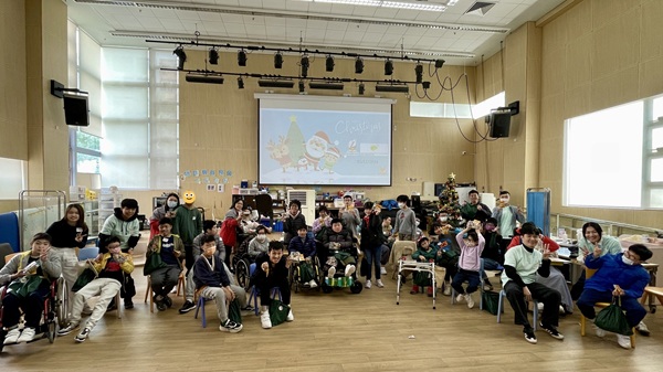 The HKTV Volunteer Team visited the Jockey Club Elaine Field School. (Photo 1) The HKTV Volunteer Team visited the Jockey Club Elaine Field School. (Photo 1)
